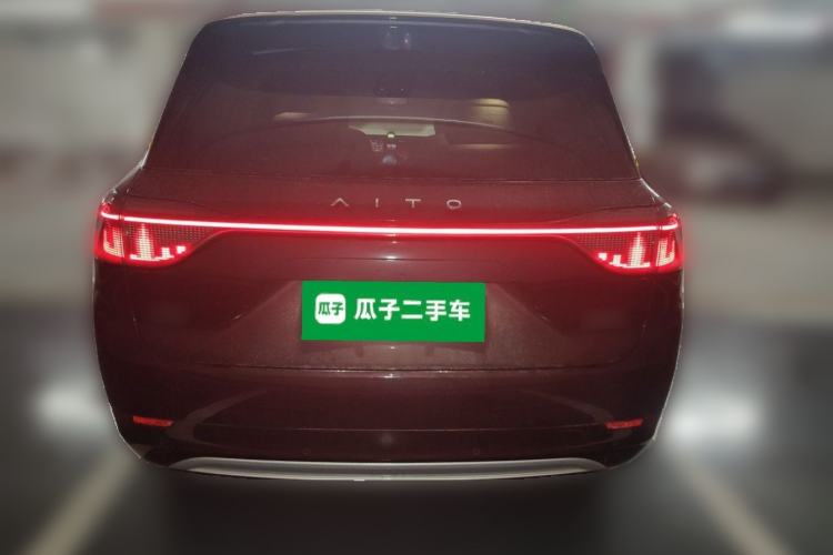 Used Hima AITO M9 2025 Extended-Range Ultra Version 52 kWh 6-Seater Rear