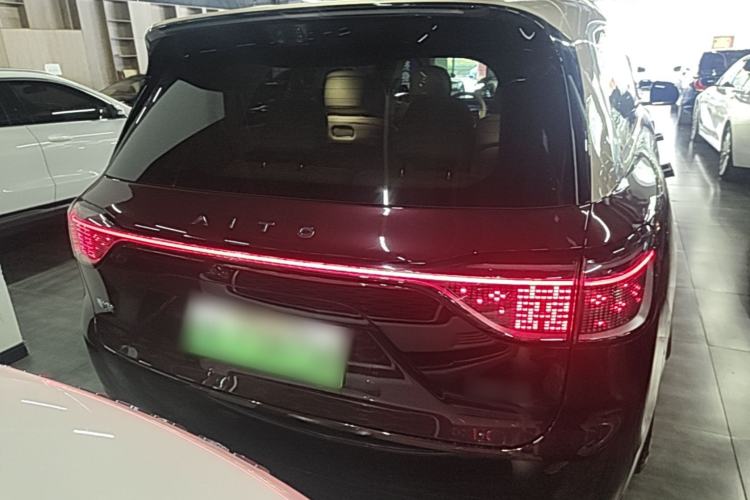 Used Hima AITO M9 2025 Extended-Range Ultra Version 52 kWh 6-Seater Rear