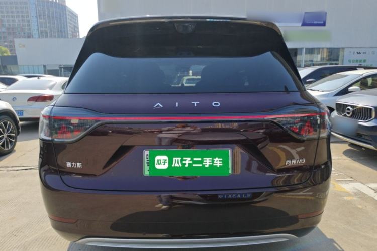 Used Hima AITO M9 2025 Extended-Range Ultra Version 52 kWh 6-Seater Rear