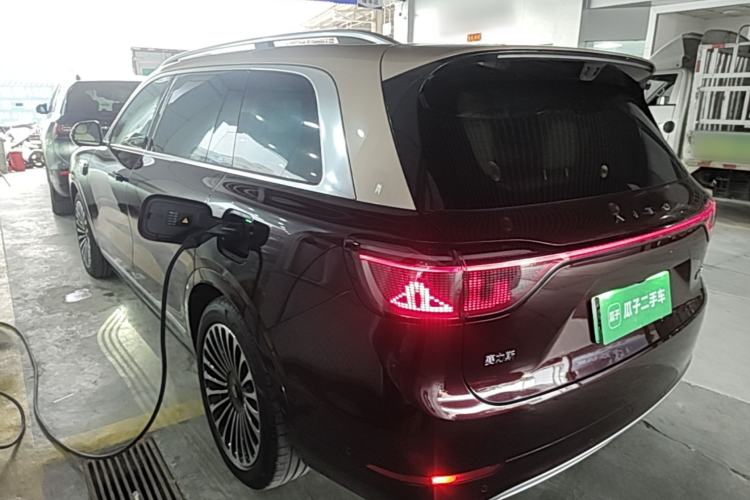 Used Hima AITO M9 2025 Extended-Range Ultra Version 52 kWh 6-Seater Rear Left 45 Deg