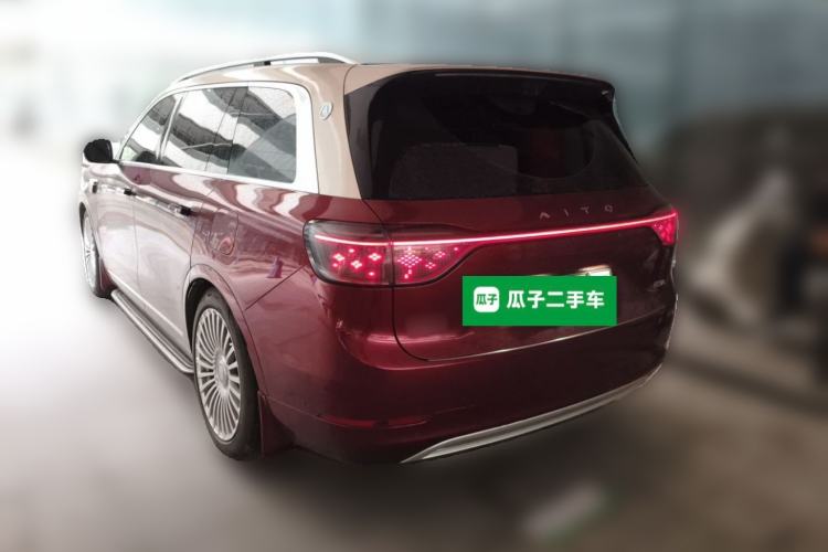 Used Hima AITO M9 2025 Extended-Range Ultra Version 52 kWh 6-Seater Rear Left 45 Deg