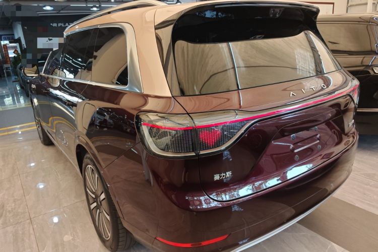 Used Hima AITO M9 2025 Extended-Range Ultra Version 52 kWh 6-Seater Rear Left 45 Deg