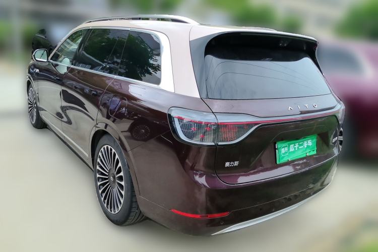 Used Hima AITO M9 2025 Extended-Range Ultra Version 52 kWh 6-Seater Rear Left 45 Deg