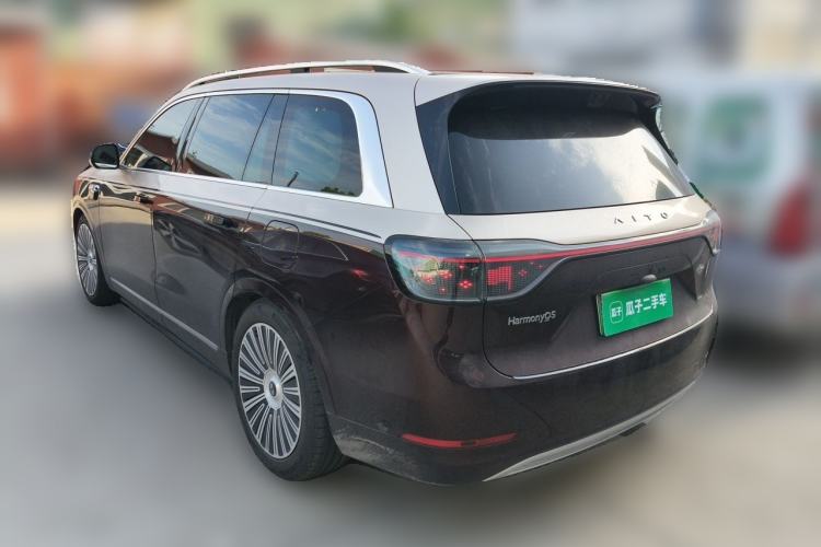 Used Hima AITO M9 2025 Extended-Range Ultra Version 52 kWh 6-Seater Rear Left 45 Deg