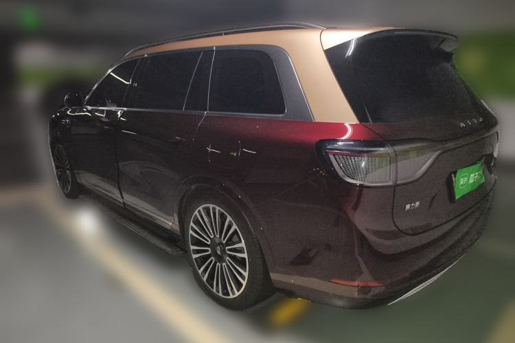 Used Hima AITO M9 2025 Extended-Range Ultra Version 52 kWh 6-Seater Rear Left 45 Deg
