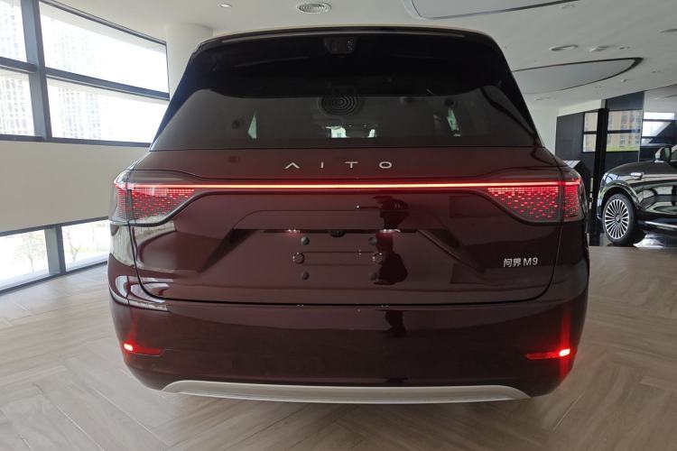 Used Hima AITO M9 2025 Extended-Range Ultra Version 52 kWh 6-Seater Rear