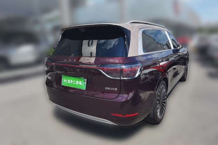 Used Hima AITO M9 2025 All-Electric Ultra Version 100 kWh 5-Seater Model Rear Right 45 Deg
