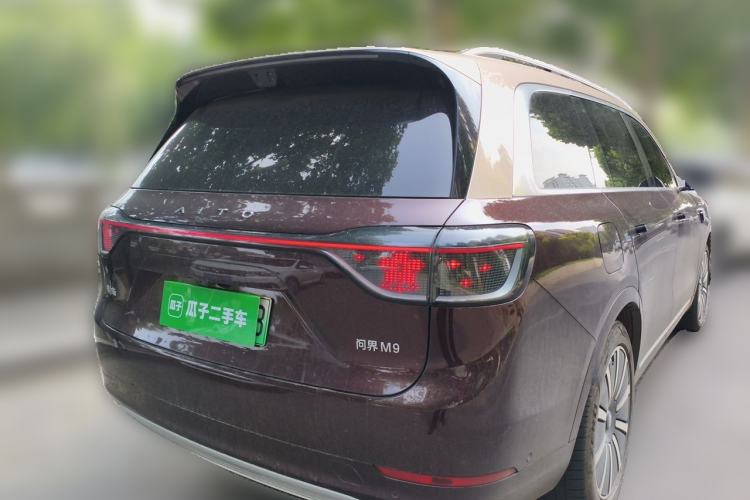 Used Hima AITO M9 2025 Extended-Range Ultra Version 52 kWh 6-Seater Rear Right 45 Deg
