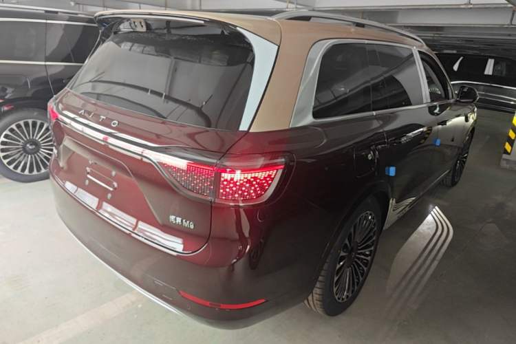 Used Hima AITO M9 2025 Extended-Range Ultra Version 52 kWh 6-Seater Rear Right 45 Deg