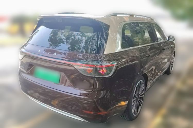 Used Hima AITO M9 2025 Extended-Range Ultra Version 52 kWh 5-Seater Edition Rear Right 45 Deg
