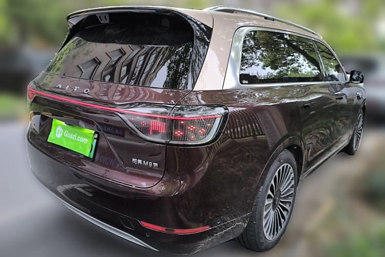 Used Hima AITO M9 2025 Pure Electric Ultra Version 100 kWh 6-Seater Model Rear Right 45 Deg