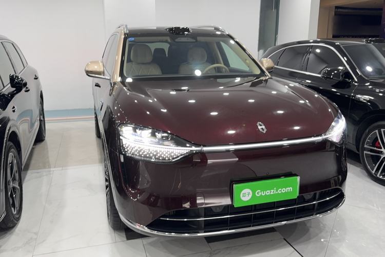 Used Hima AITO M9 2025 Extended-Range Ultra Version 52 kWh 6-Seater Rear Right 45 Deg