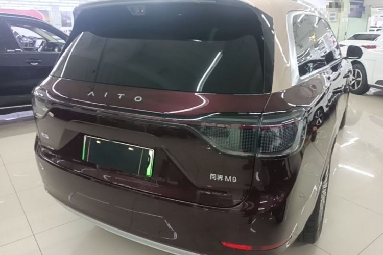 Used Hima AITO M9 2025 Extended-Range Ultra Version 52 kWh 6-Seater Rear Right 45 Deg