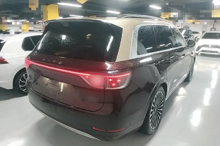 Used Hima AITO M9 2025 Extended-Range Ultra Version 52 kWh 6-Seater Rear Right 45 Deg