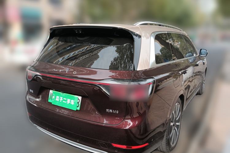 Used Hima AITO M9 2025 Extended-Range Ultra Version 52 kWh 6-Seater Rear Right 45 Deg