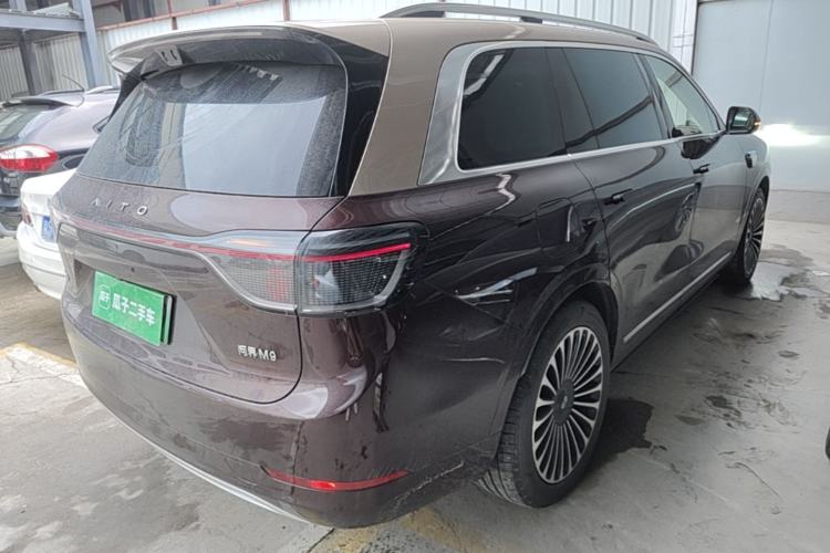 Used Hima AITO M9 2025 Extended-Range Ultra Version 52 kWh 6-Seater Rear Right 45 Deg