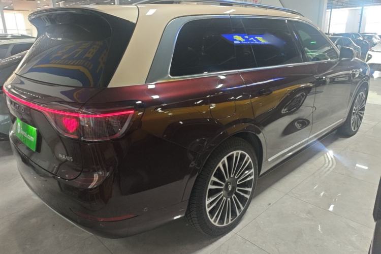 Used Hima AITO M9 2025 Extended-Range Max Version 52 kWh 5-Seater Edition Rear Right 45 Deg