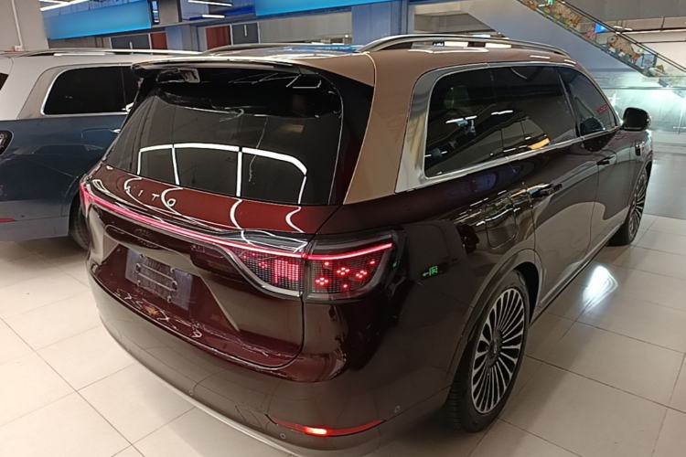 Used Hima AITO M9 2025 Extended-Range Ultra Version 52 kWh 5-Seater Edition Rear Right 45 Deg