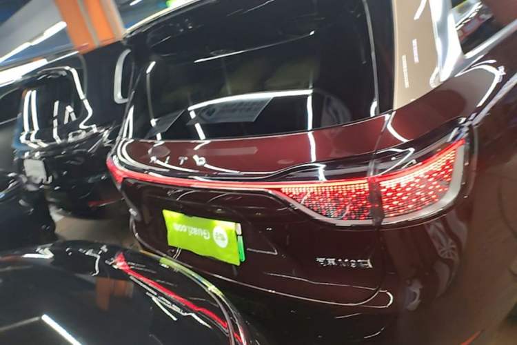 Used Hima AITO M9 2025 All-Electric Ultra Version 100 kWh 5-Seater Model Rear