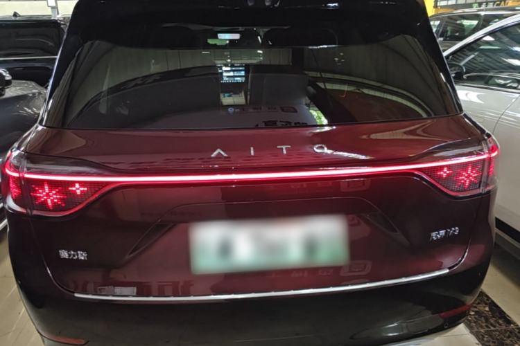 Used Hima AITO M9 2025 Extended-Range Ultra Version 52 kWh 6-Seater Rear