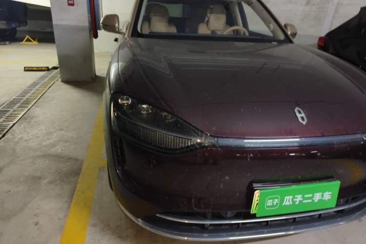 Used Hima AITO M9 2025 Extended-Range Ultra Version 52 kWh 6-Seater Right Front Headlight