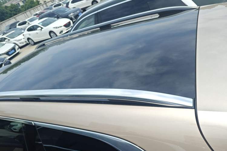 Used Hima AITO M9 2025 Extended-Range Ultra Version 52 kWh 6-Seater Roof