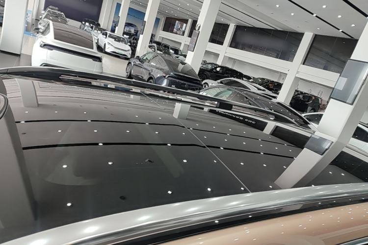 Used Hima AITO M9 2025 All-Electric Ultra Version 100 kWh 5-Seater Model Roof