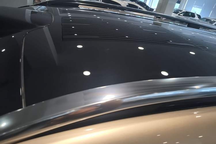 Used Hima AITO M9 2025 Extended-Range Ultra Version 52 kWh 6-Seater Roof