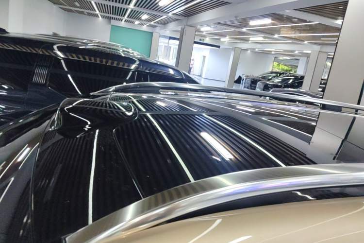 Used Hima AITO M9 2025 Extended-Range Ultra Version 52 kWh 6-Seater Roof