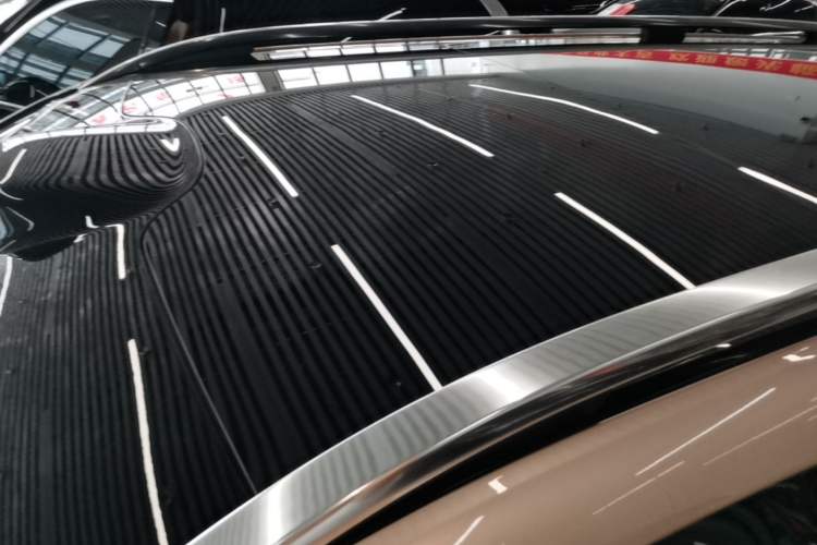 Used Hima AITO M9 2025 Extended-Range Ultra Version 52 kWh 5-Seater Edition Roof