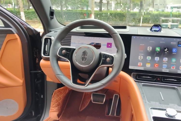 Used Hima AITO M9 2025 Extended-Range Ultra Version 52 kWh 6-Seater Steering Wheel