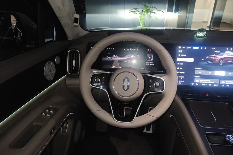 Used Hima AITO M9 2025 Extended-Range Ultra Version 52 kWh 5-Seater Edition Steering Wheel
