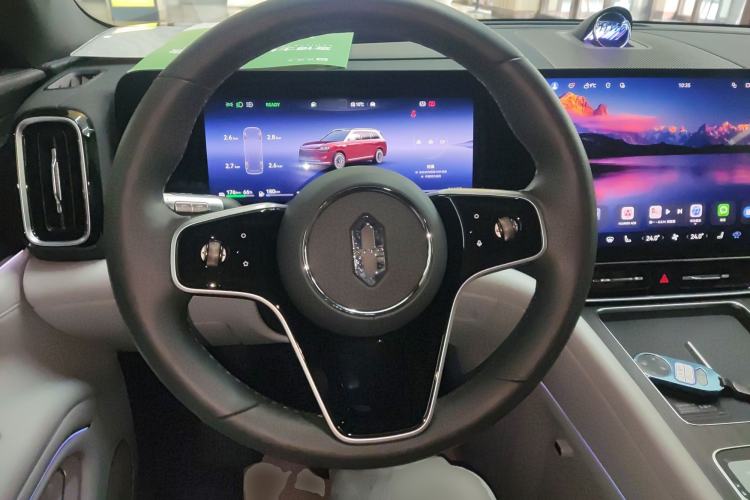 Used Hima AITO M9 2025 Extended-Range Ultra Version 52 kWh 5-Seater Edition Steering Wheel