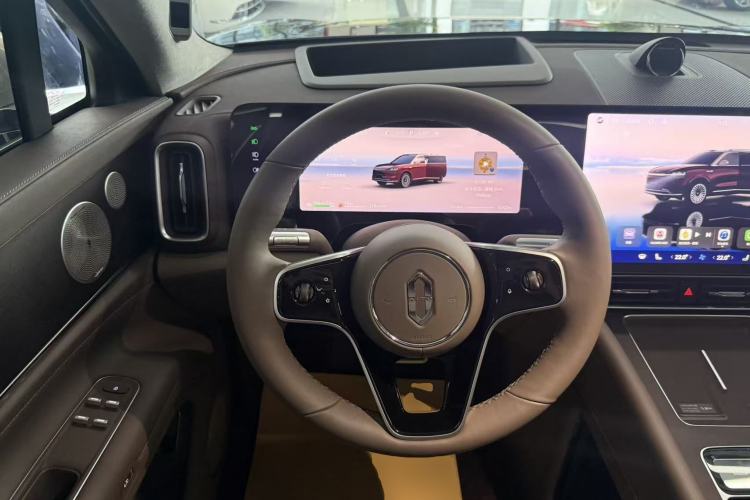 Used Hima AITO M9 2025 Extended-Range Ultra Version 52 kWh 5-Seater Edition Steering Wheel