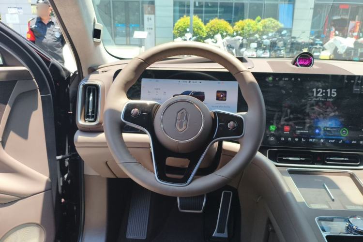 Used Hima AITO M9 2025 Extended-Range Ultra Version 52 kWh 6-Seater Steering Wheel