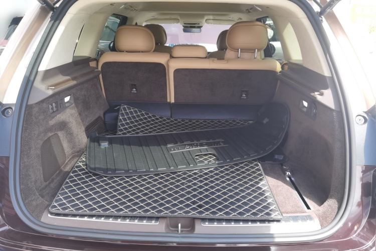 Used Hima AITO M9 2025 All-Electric Ultra Version 100 kWh 5-Seater Model Trunk