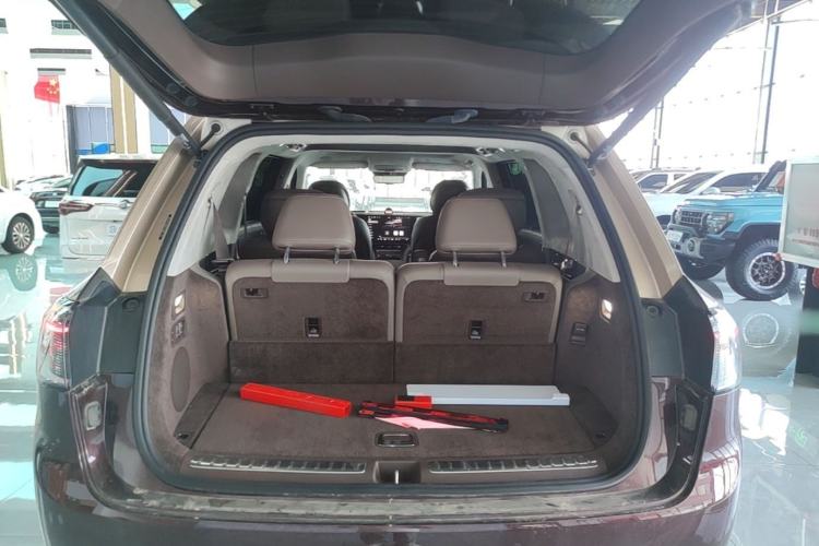 Used Hima AITO M9 2025 Extended-Range Ultra Version 52 kWh 6-Seater Trunk