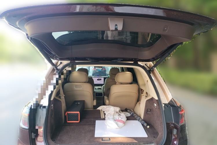 Used Hima AITO M9 2025 Extended-Range Ultra Version 52 kWh 6-Seater Trunk