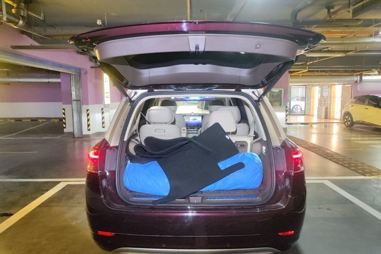 Used Hima AITO M9 2025 Extended-Range Ultra Version 52 kWh 6-Seater Trunk