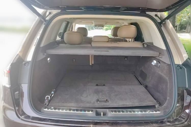 Used Hima AITO M9 2025 Extended-Range Ultra Version 52 kWh 5-Seater Edition Trunk