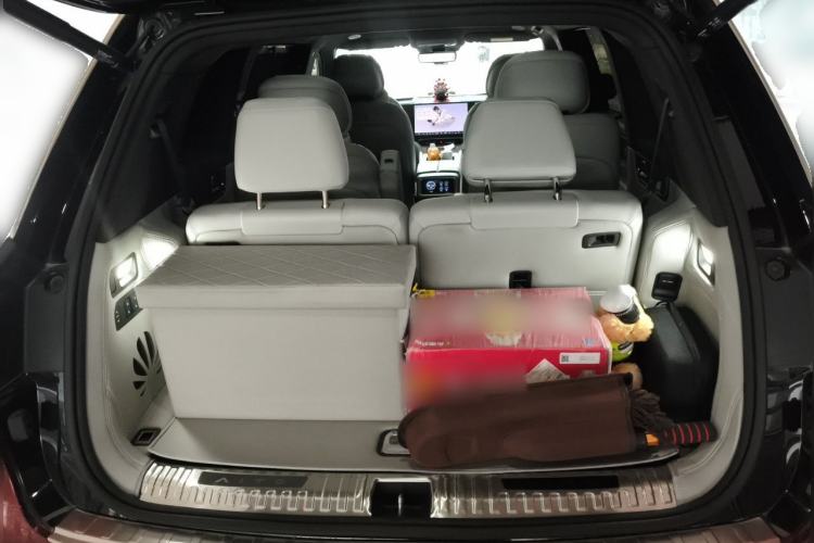 Used Hima AITO M9 2025 Extended-Range Ultra Version 52 kWh 6-Seater Trunk