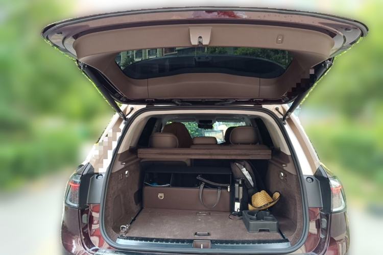 Used Hima AITO M9 2025 Extended-Range Ultra Version 52 kWh 5-Seater Edition Trunk