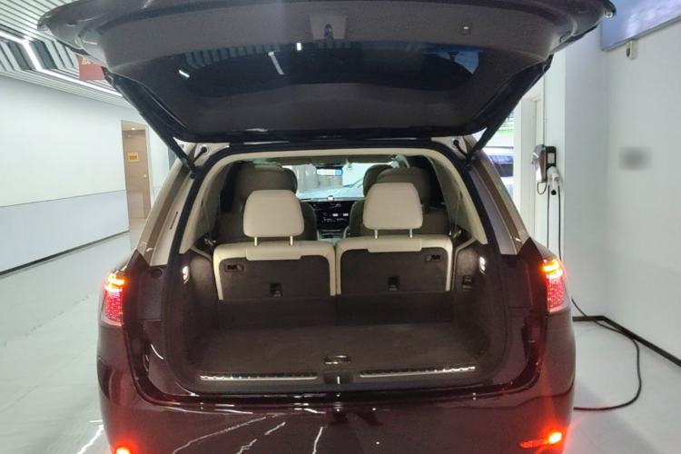 Used Hima AITO M9 2025 Extended-Range Ultra Version 52 kWh 6-Seater Trunk
