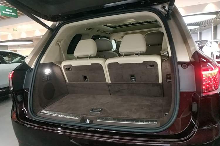 Used Hima AITO M9 2025 Extended-Range Ultra Version 52 kWh 6-Seater Trunk