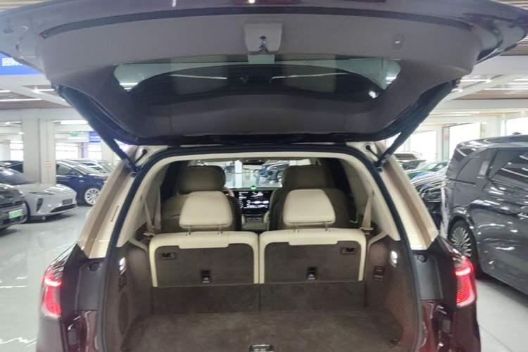 Used Hima AITO M9 2025 Extended-Range Ultra Version 52 kWh 6-Seater Trunk