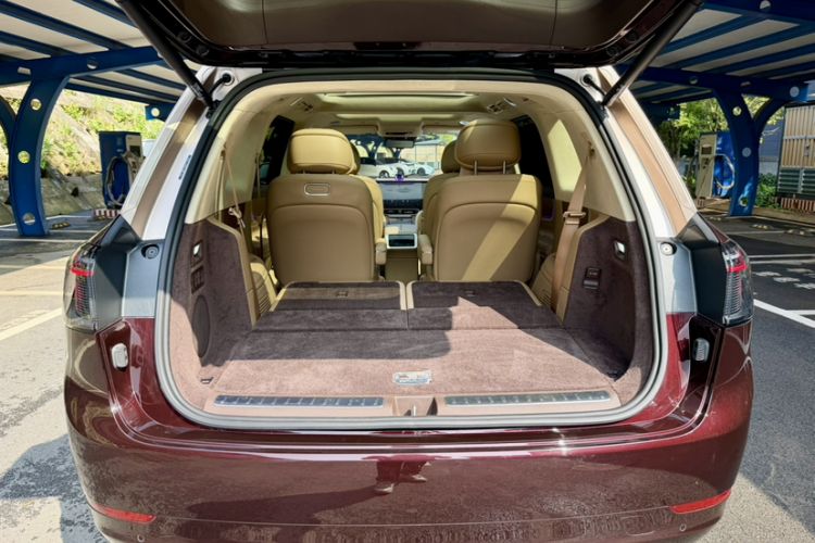 Used Hima AITO M9 2025 Extended-Range Ultra Version 52 kWh 6-Seater Trunk