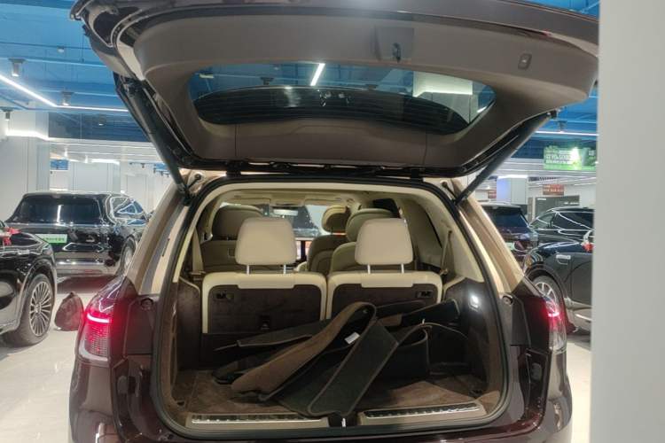 Used Hima AITO M9 2025 Extended-Range Ultra Version 52 kWh 6-Seater Trunk
