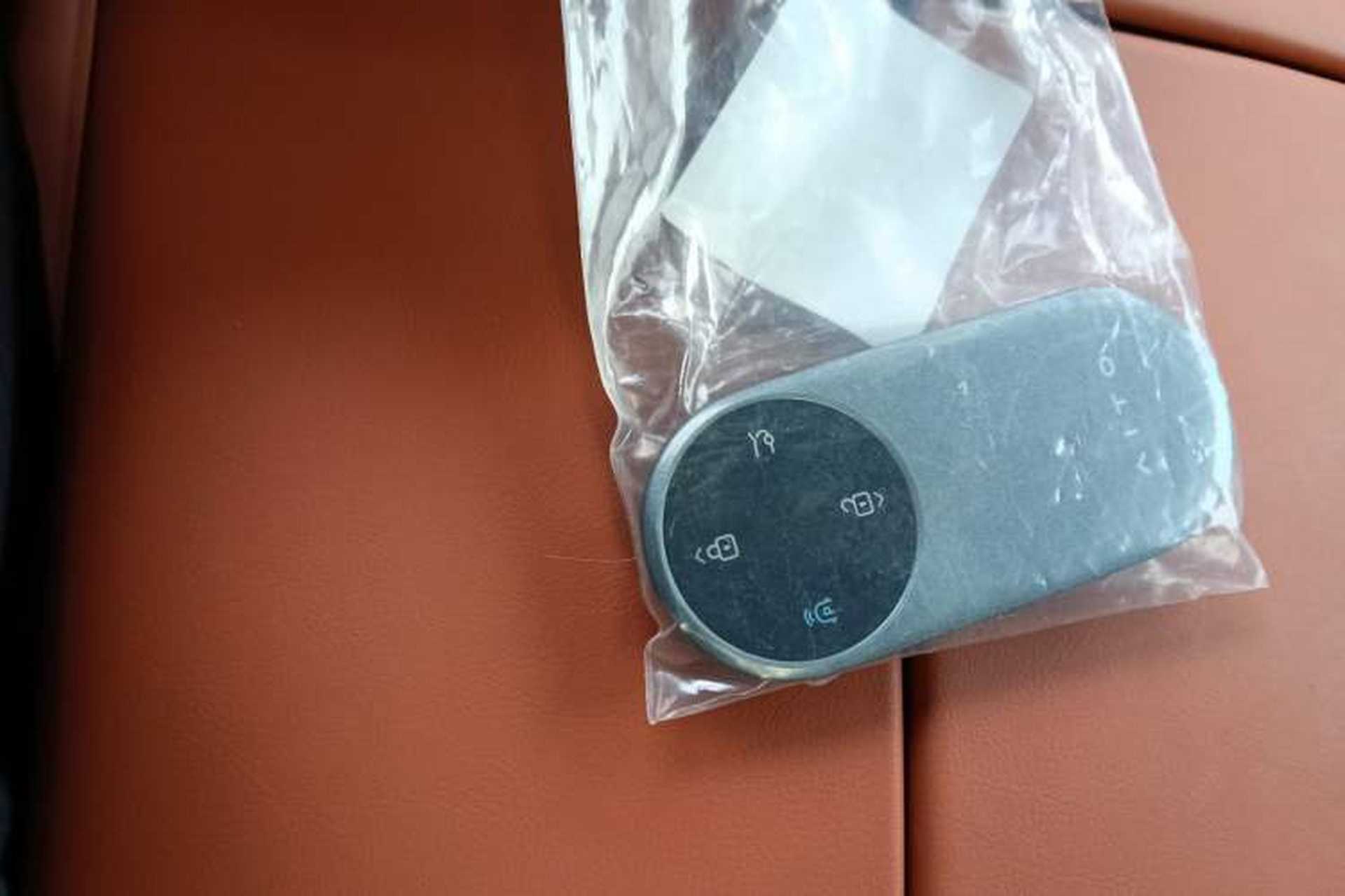Used Hima AITO M9 2025 Extended-Range Ultra Version 52 kWh 6-Seater Vehicle Key