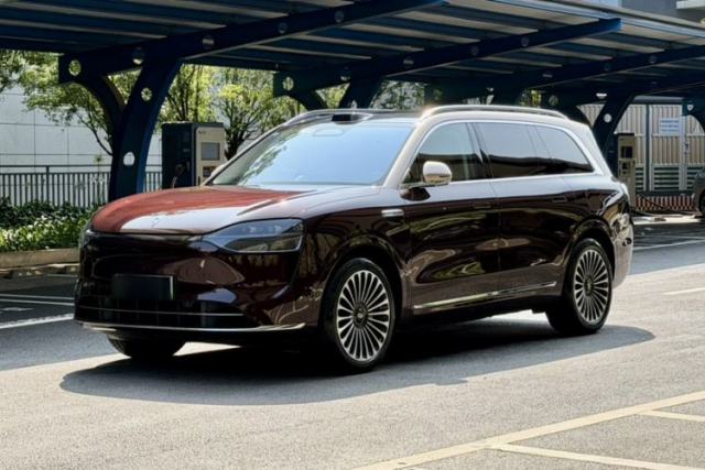 Used Hima AITO M9 2025 Extended-Range Ultra Version 52 kWh 6-Seater