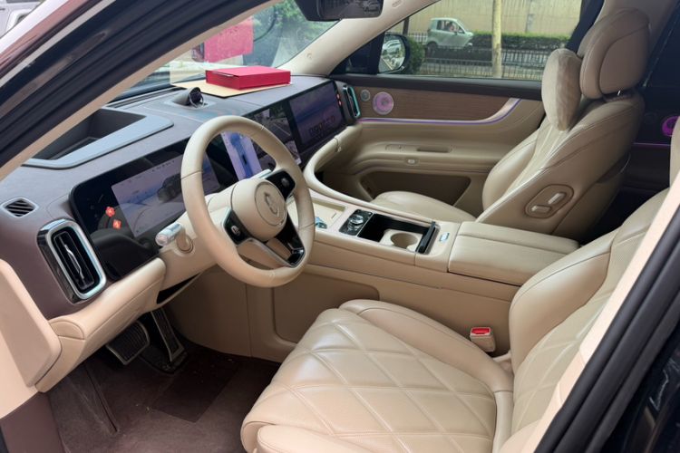 Used Hima AITO M9 2025 Extended-Range Ultra Version 52 kWh 6-Seater Exterior 9